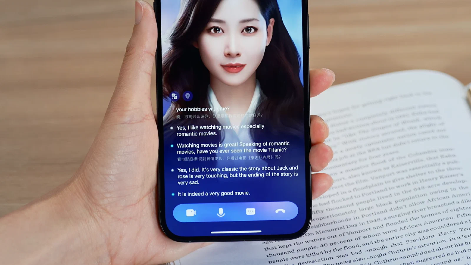 Hi Echo 官方演示中的口语对话、译文和语音控制
